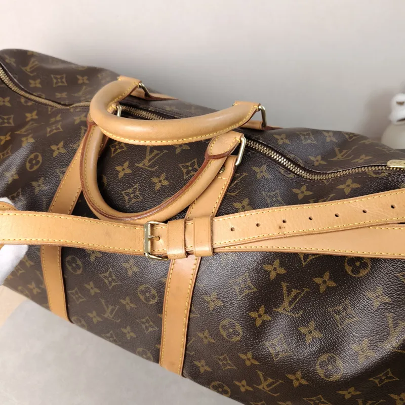 Louis Vuitton Crossbody Bag Keepall 55 Shoulder Strap Edition Monogram PVC One Size 55 × 26 × 31 cm — detail view 12 of 16