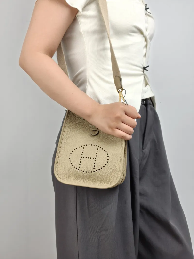 Hermès Crossbody Bag Evelyne Mini 16 Mini 16 S2 TC Calfskin Mini 17 × 5.5 × 18 cm K — on-model view 2 of 2
