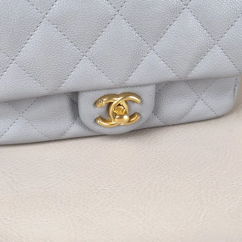 Chanel Crossbody Bag Classic Flap Large Mini CF Mini Grey Grained Calfskin mini20 × 6 × 12 cm — detail view 8 of 13