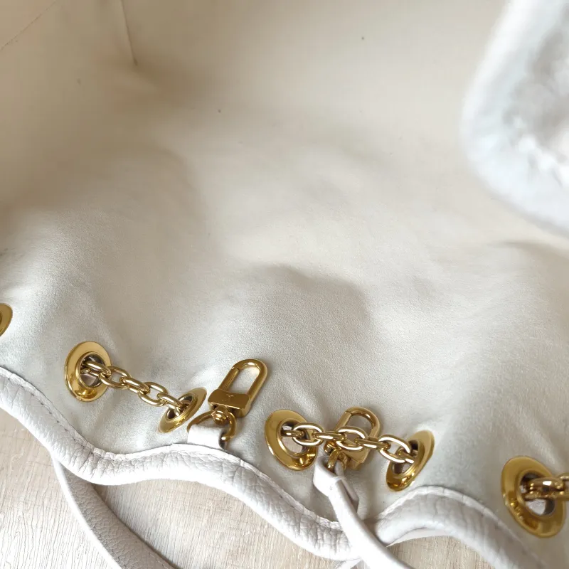 Louis Vuitton Crossbody Bag BUNDLE Beige Empreinte Embossed Calfskin Medium 28 × 11.5 × 20 cm — detail view 14 of 14