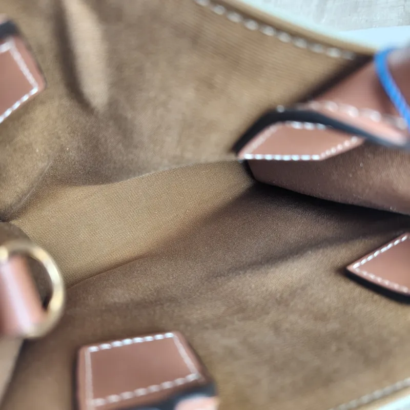 CELINE Crossbody Bag CABAS Mini White PVC Mini 17 × 4 × 20.5 cm — detail view 6 of 10