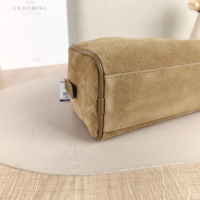 Chanel Crossbody Bag Bowling Bag Taupe Suede One Size 20 × 9 × 12 cm — detail view 2 of 12