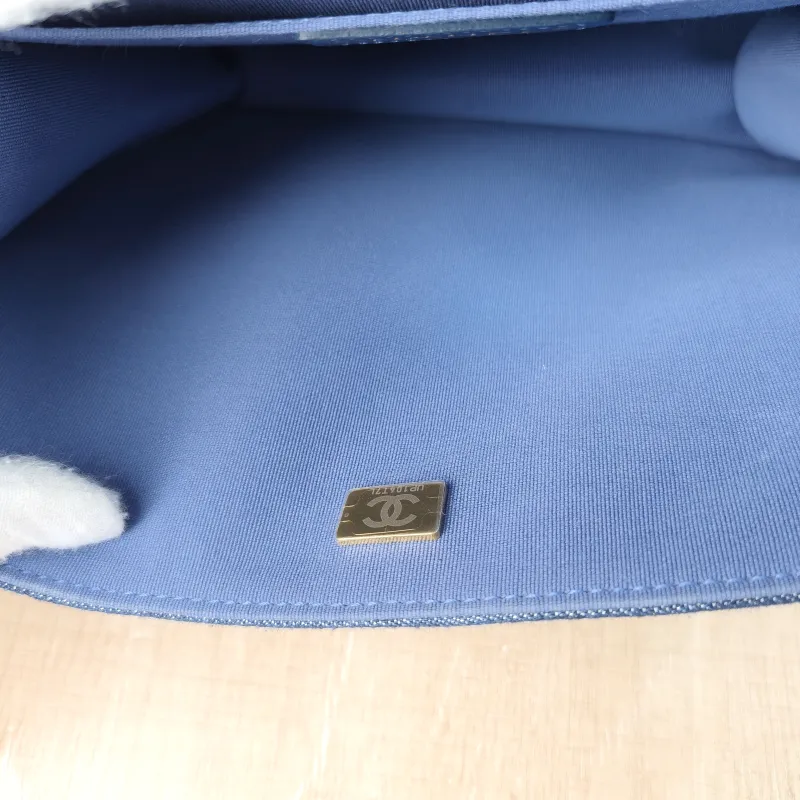 Chanel Backpack Backpack Blue One Size 25 × 6 × 22 cm — detail view 4 of 12