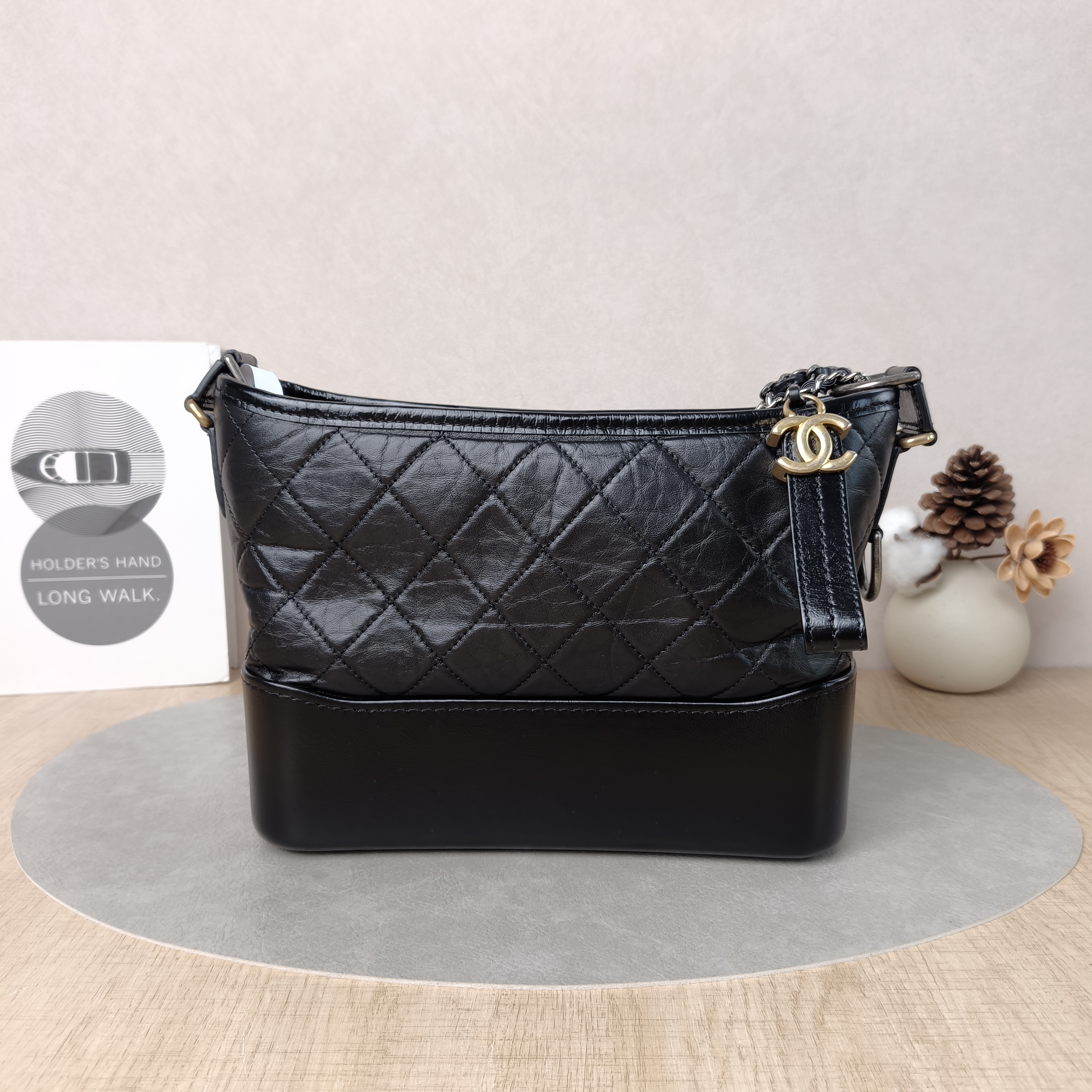 Chanel Crossbody Bag Gabrielle Gabrielle Bag Black CC alfskin Medium26 × 9 × 20 cm