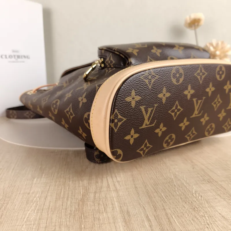 Louis Vuitton Backpack MONTSOURIS Backpack Edition Monogram PVC Small 28 × 18 × 30 cm — detail view 8 of 10