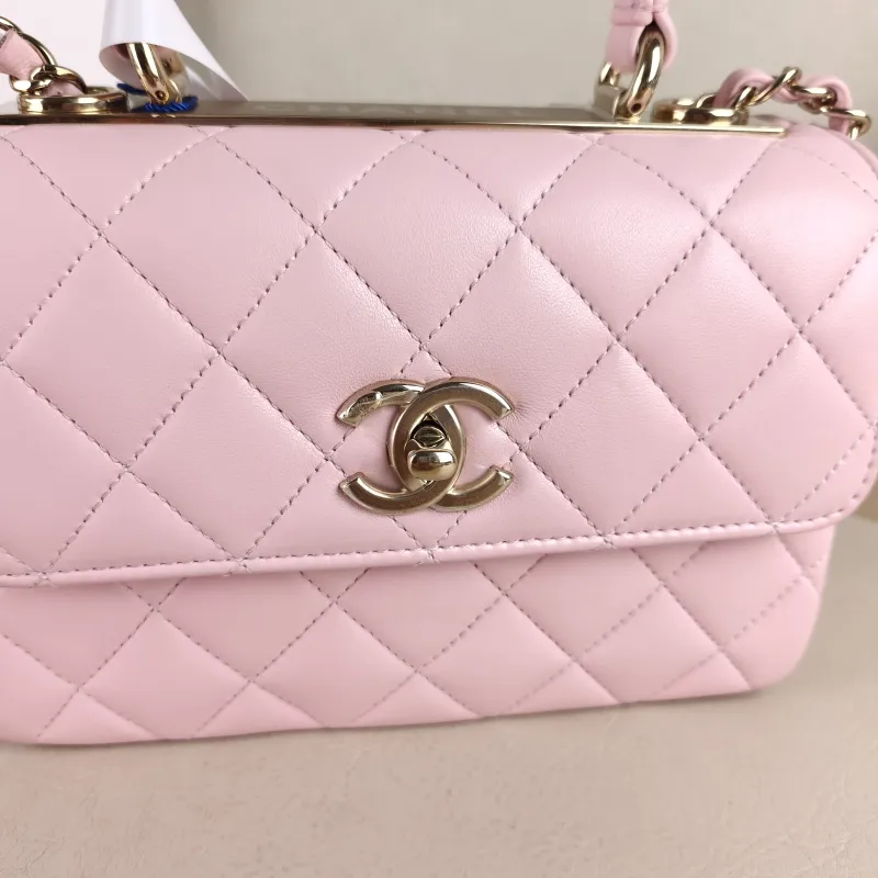 Chanel Crossbody Bag Trendy CC Pink Lambskin Mini 19.5 × 8 × 14.5 cm — detail view 15 of 15