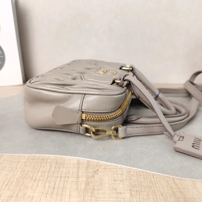 Miumiu Top Handle Bag Arcadie MatelasséCollection Edition Grey Lambskin Small 19 × 6 × 13 cm — detail view 11 of 11