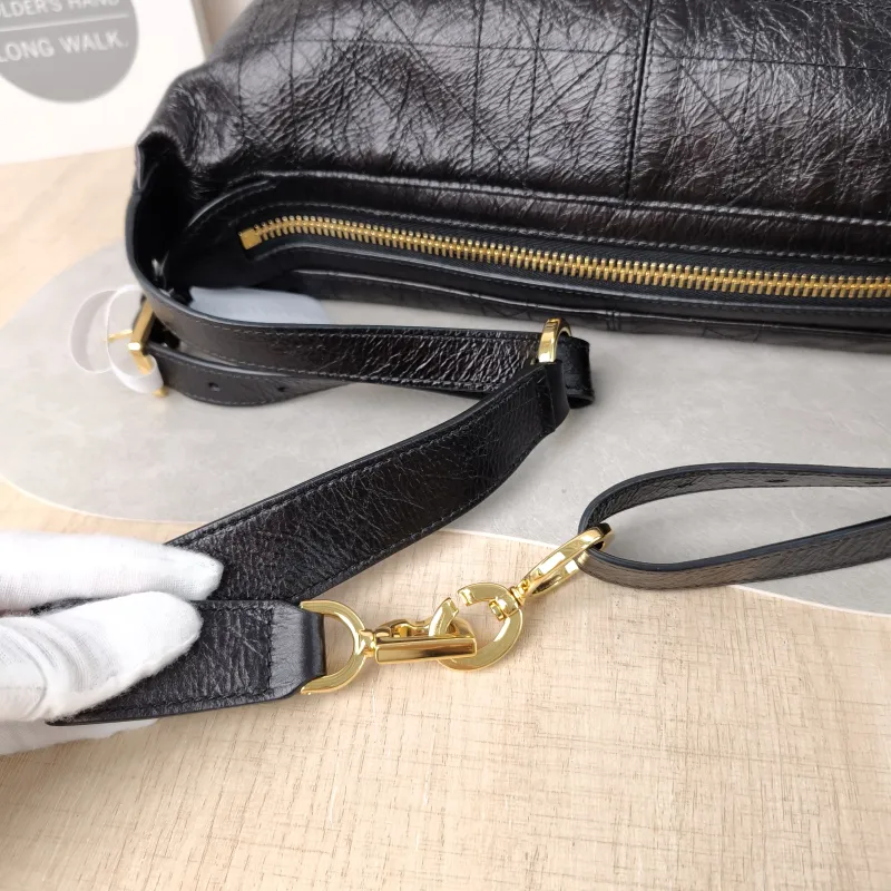 DIOR Shoulder Bag D-Journey Shoulder Bag Hobo Black Calfskin Medium 33 × 15 × 16 cm — detail view 9 of 15