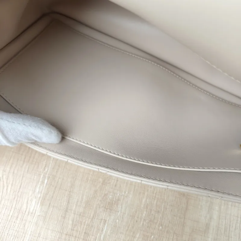 DIOR Crossbody Bag Caro Chain Bag Taupe Lambskin Medium 25.5 × 9 × 15.5 cm — detail view 10 of 13
