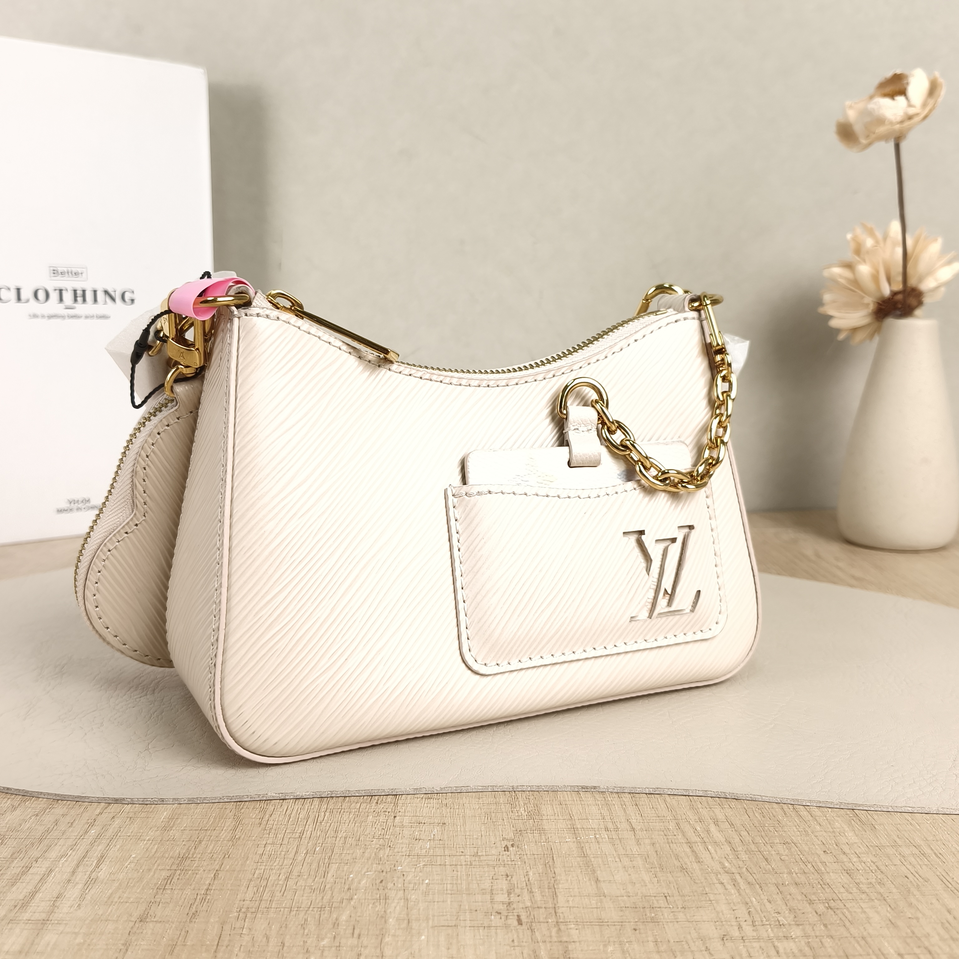 Louis Vuitton Shoulder Bag MARELLINI White Epi Embossed Calfskinmini19 × 6.5 × 13.5 cm — cover view 5 of 5