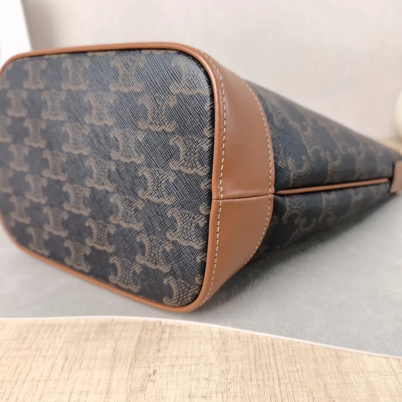 CELINE Crossbody Bag Triomphe Bucket Bag Monogram PVC Small22 × 13 × 26 cm — detail view 3 of 14