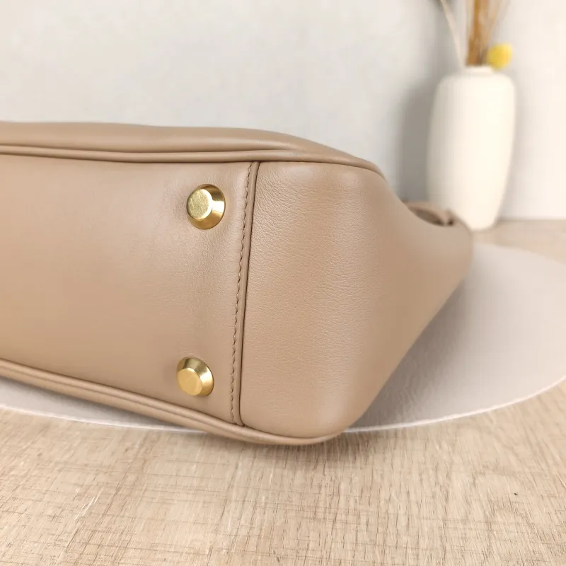 BALENCIAGA Crossbody Bag bel Crossbody Bag Taupe Calfskin One Size 27 × 9 × 28 cm — detail view 4 of 10