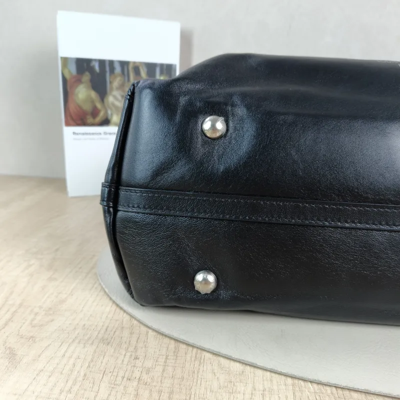 Louis Vuitton Crossbody Bag Carryall Vibe Black · Multicolore SL ambskin Medium 39 × 15 × 30 cm — detail view 12 of 13