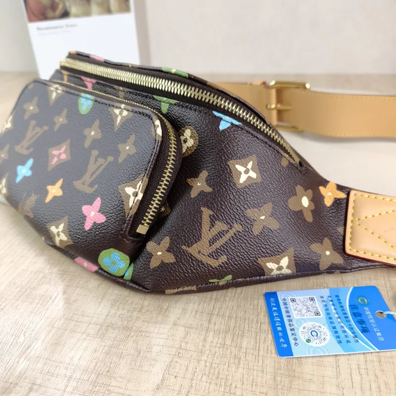 Louis Vuitton Belt Bag Rush Belt Bag Tyler PVC One Size 30 × 8 × 15 cm — detail view 1 of 9