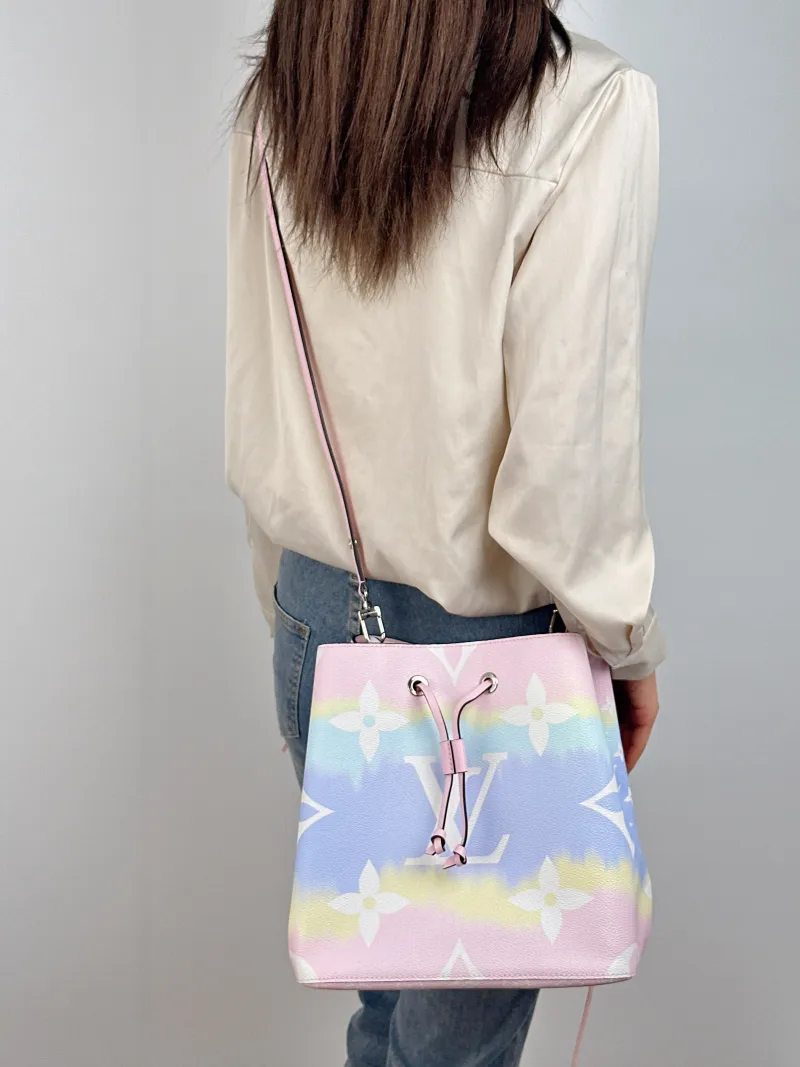 Louis Vuitton Shoulder Bag NÉONOÉ Bucket Bag PVC Medium 26 × 17.5 × 26 cm — on-model view 2 of 2