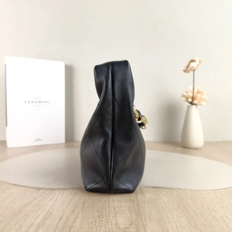 Chanel Shoulder Bag hobo Black Calfskin One Size 25 × 15 × 7.5 cm — detail view 5 of 11