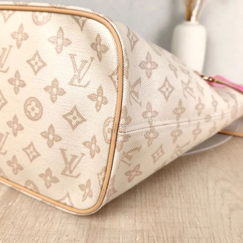 Louis Vuitton Shoulder Bag Neverfull PVC Medium 31 × 14 × 28 cm — detail view 8 of 13