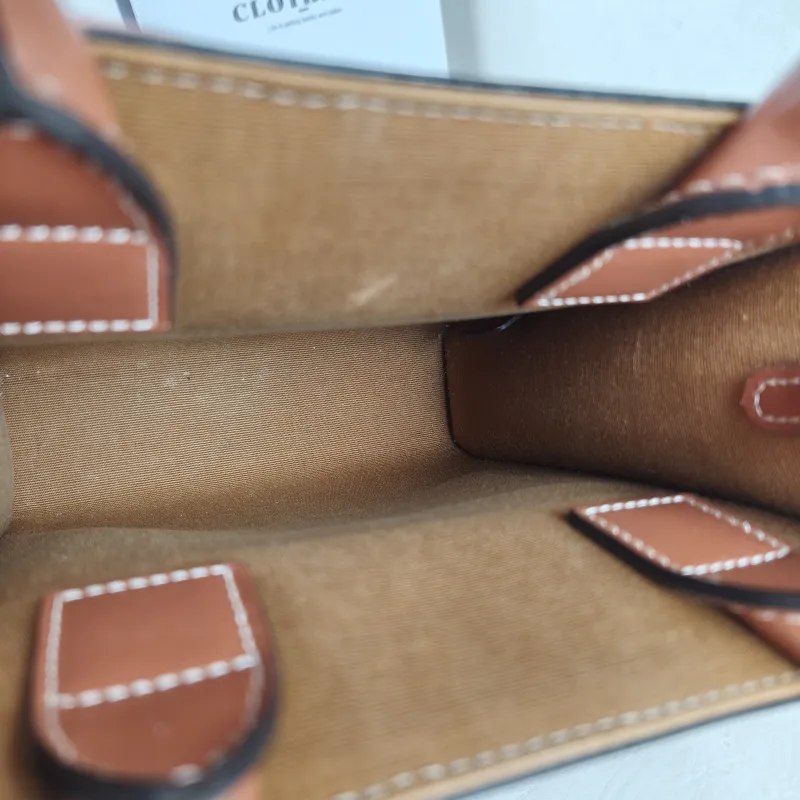 CELINE Crossbody Bag CABAS Mini Monogram PVC Mini 17 × 4 × 20.5 cm — detail view 2 of 10