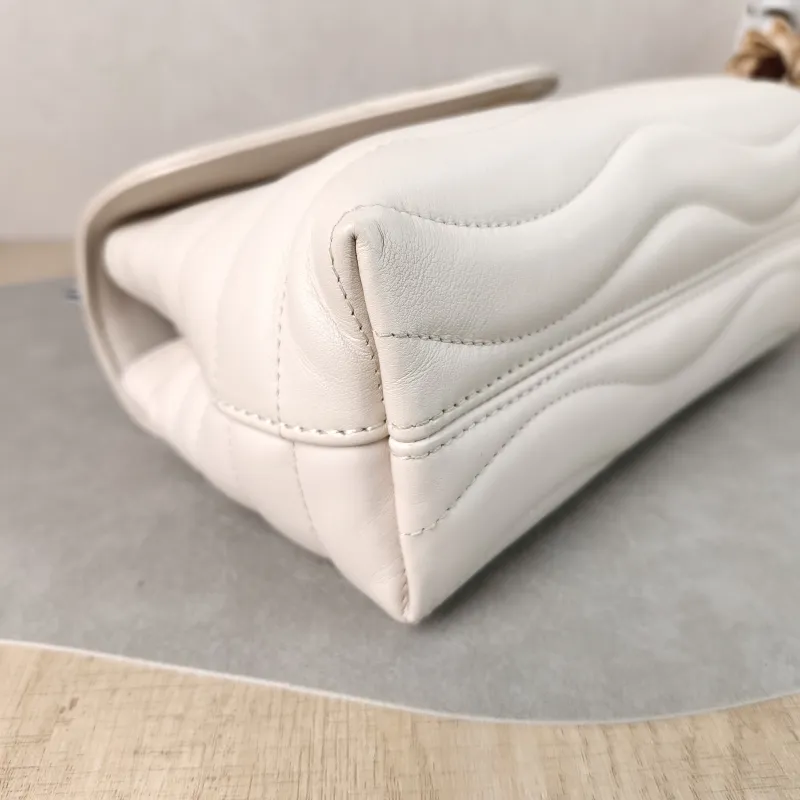 Louis Vuitton Crossbody Bag New Wave Hold Me Top Handle Bag White Calfskin One Size 23 × 10 × 15 cm — detail view 9 of 13