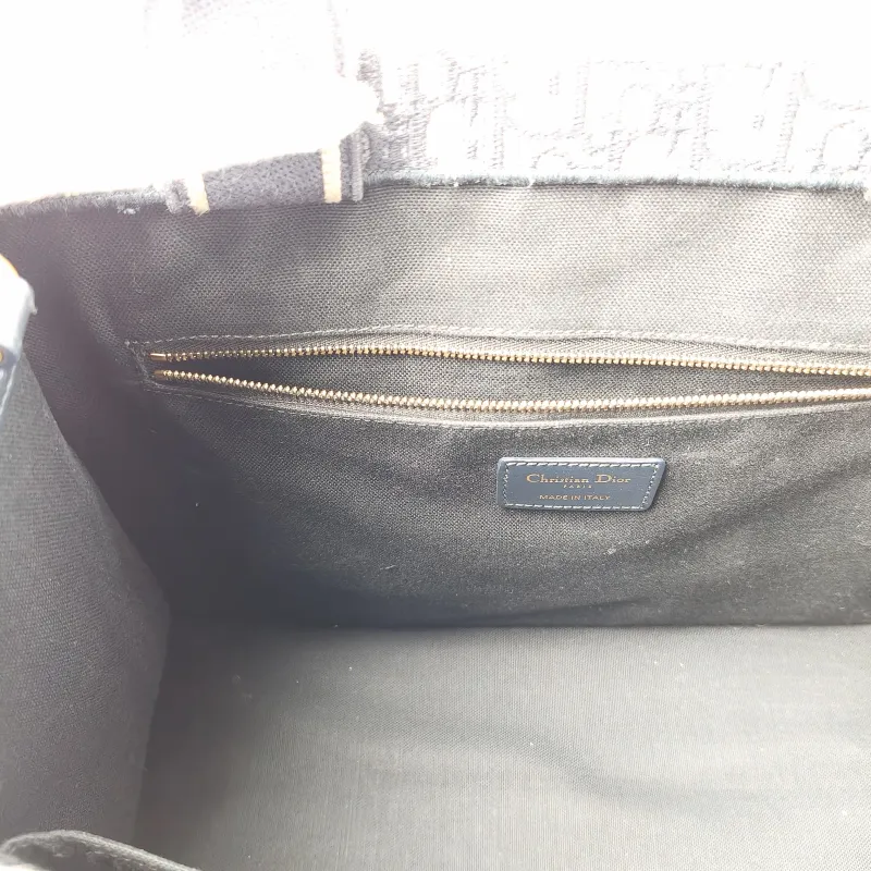DIOR Shoulder Bag Book Tote Shoulder Strap Edition Blue Canvas · Calfskin Medium 36.5 × 16.5 × 28 cm — detail view 10 of 12