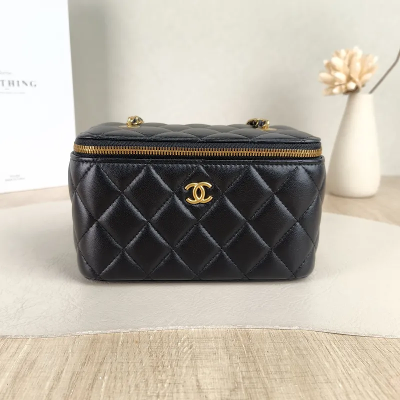 Chanel Crossbody Bag Edition Box Bag Cosmetic Bag Black Lambskin 16 × 8 × 9.5 cm