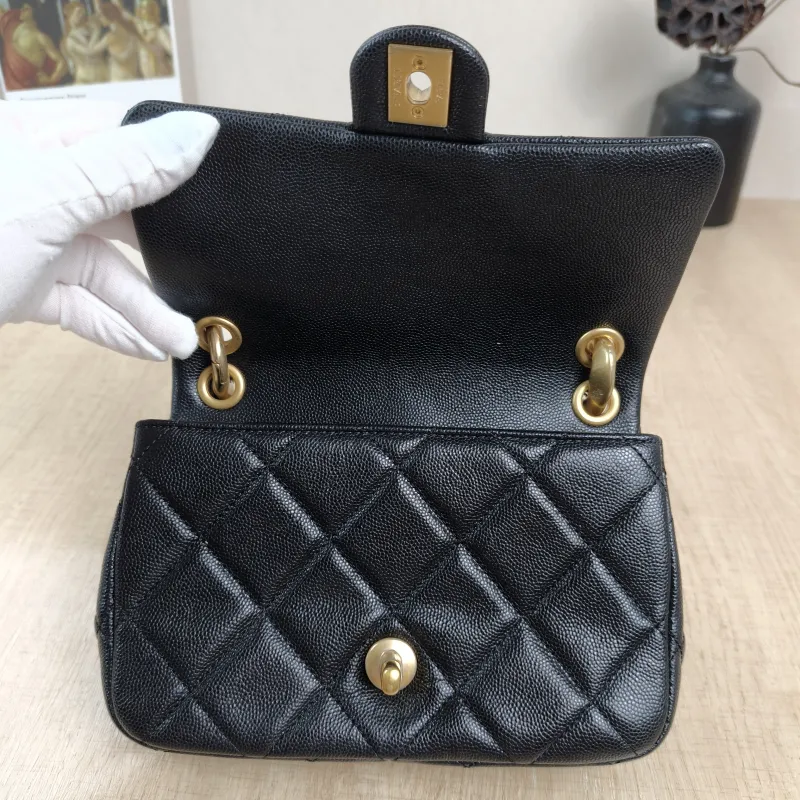 Chanel Shoulder Bag24p Shoulder Bag Black Grained Calfskinmini19 × 5.5 × 14 cm — detail view 2 of 14