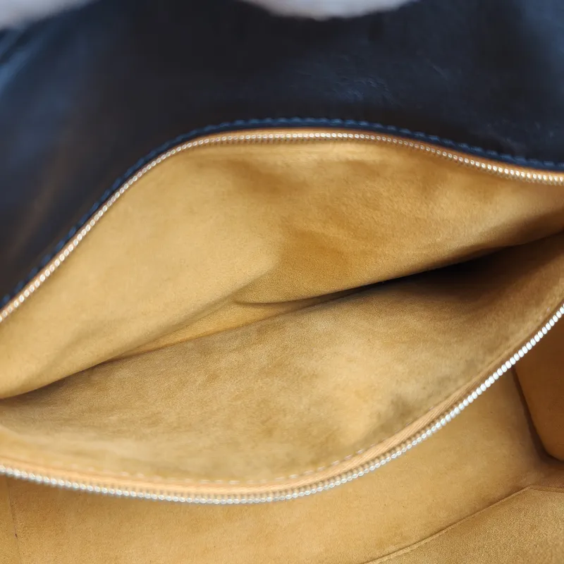 Louis Vuitton Top Handle Bag On My Side Black Calfskin Medium30.5 × 14 × 24.5 cm — detail view 14 of 14