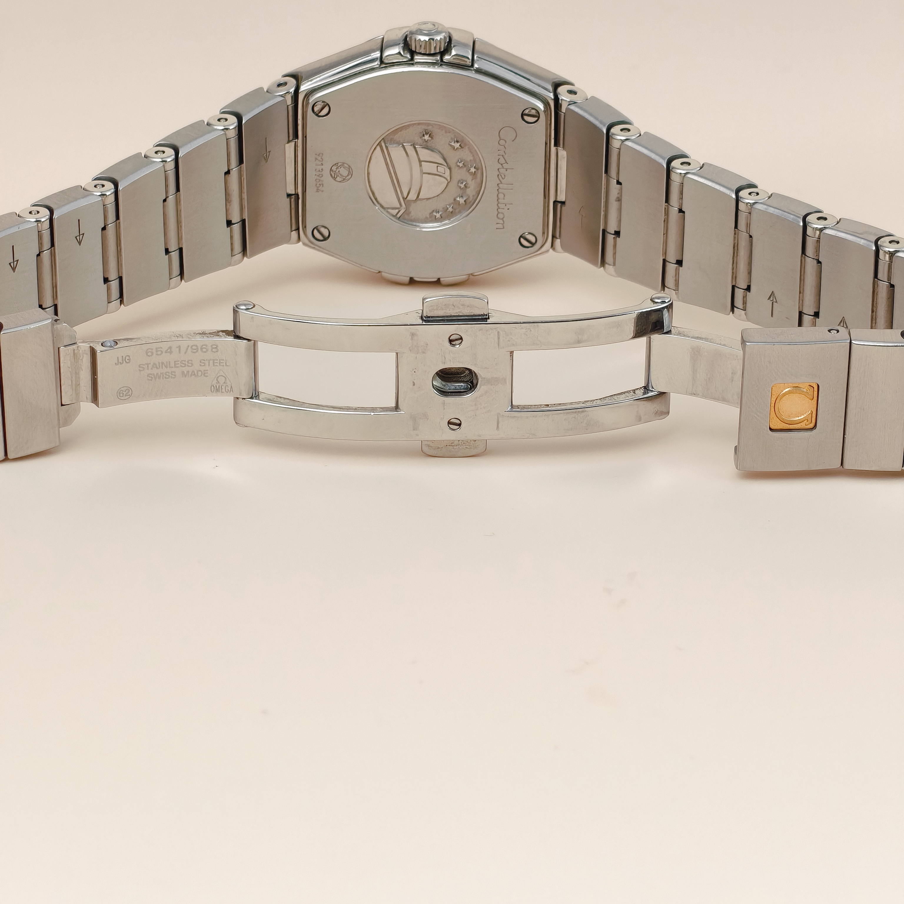 OMEGA Watch Collection Watch One Size24 โ cover view 7 of 10