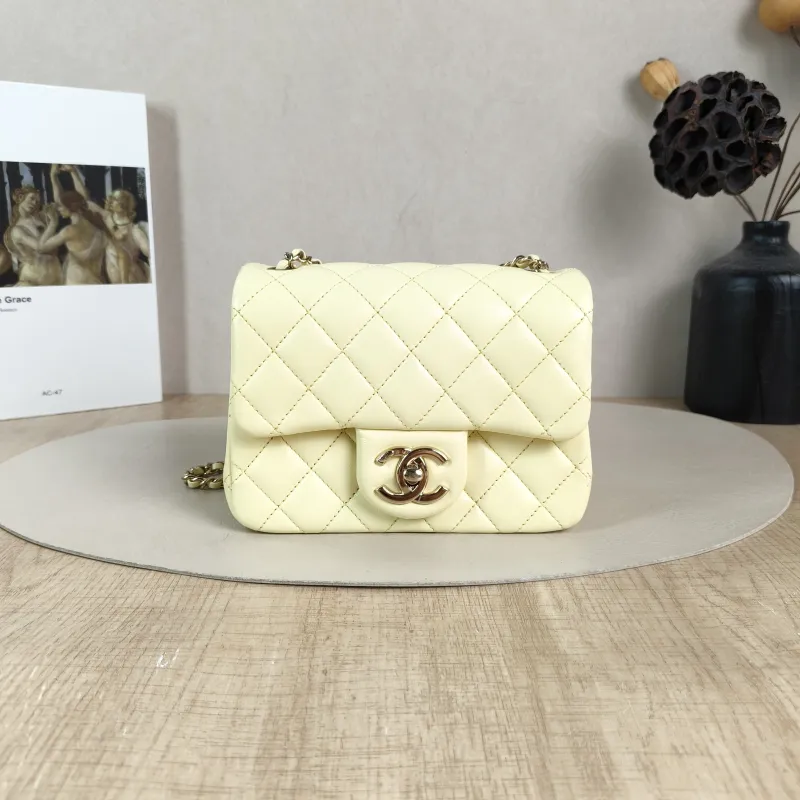 Chanel Crossbody Bag c Yellow Lambskin Mini 17 × 8 × 13.5 cm