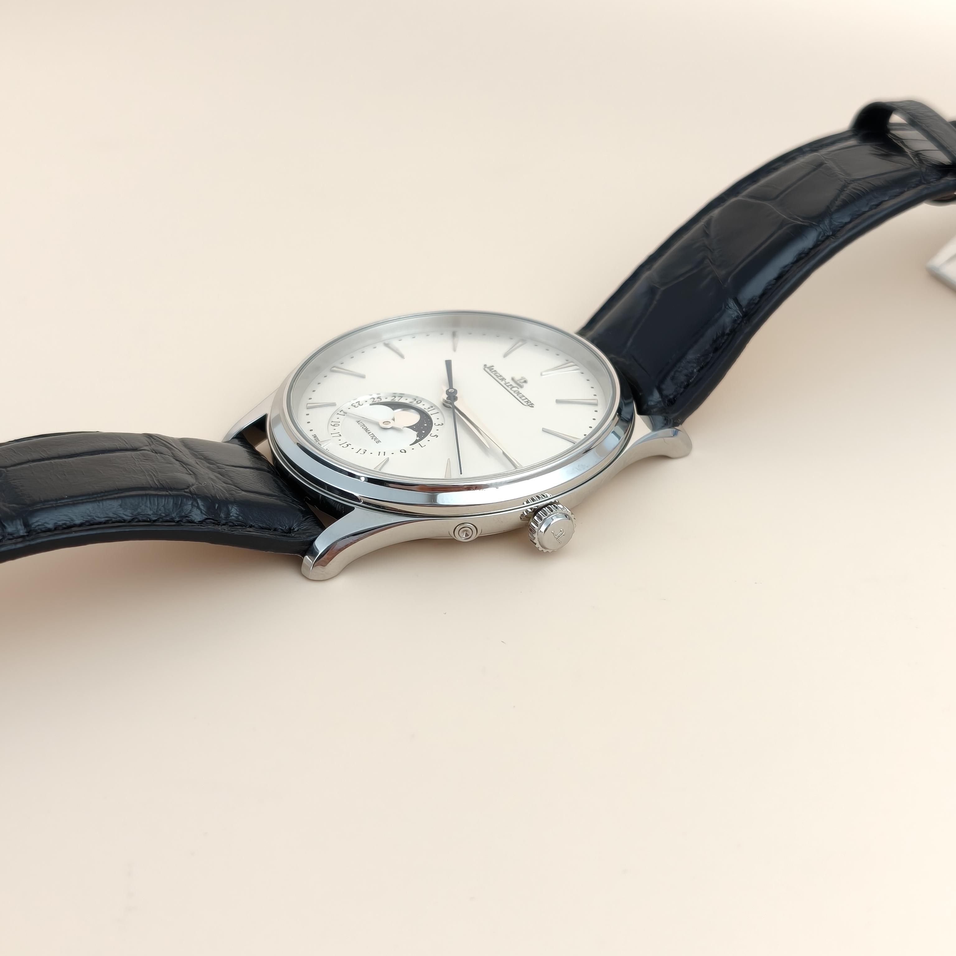 JAEGER-LECOULTRE Watch Collection Watch Silver One Size39mm — cover view 8 of 9