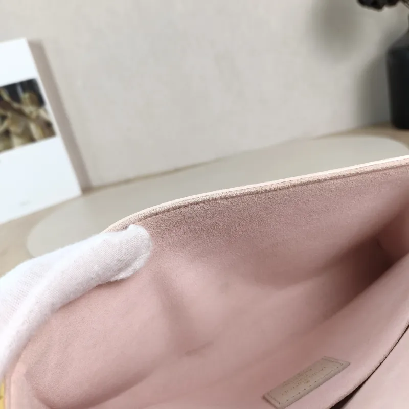 Louis Vuitton Crossbody Bag Pochette Félicie Colorblock Calfskin Small21 × 3 × 12 cm — detail view 4 of 16