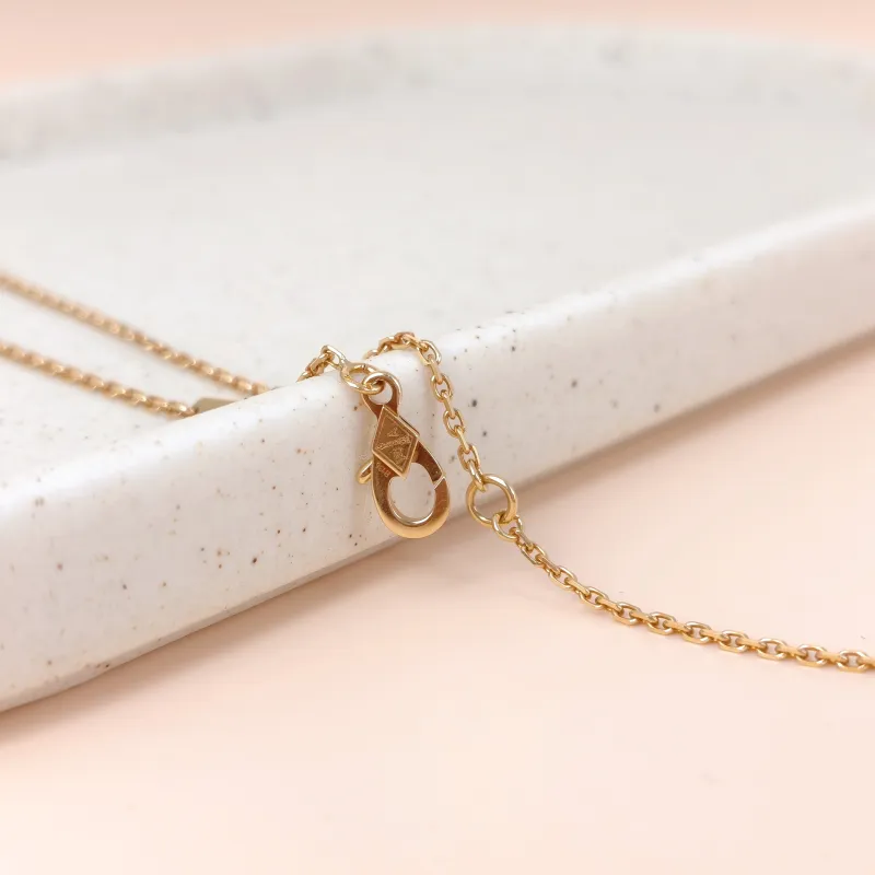 Van Cleef & Arpels Necklace Alhambra Alhambra Collection Necklace White Mother-of-Pearl Pearl · White Mother-of-Pearl 18KY ellow Gold Vintage Small… — cover view 2 of 8