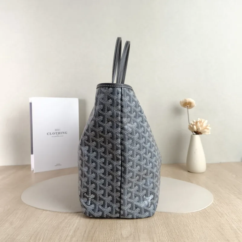 GOYARD Shoulder Bag SAINT LOUIS Shopping Tote Grey PVC Small 34 × 15 × 28 cm — detail view 6 of 11