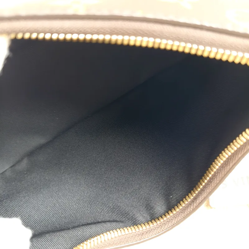Louis Vuitton Crossbody Bag Boulogne PVC Small26 × 9.5 × 16 cm — detail view 1 of 11