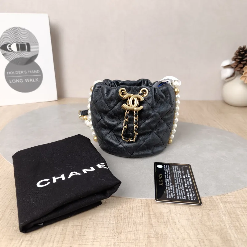 Chanel Crossbody Bag Crossbody Bag Black Calfskinmini12 × 11 × 11 cm — cover view 6 of 6