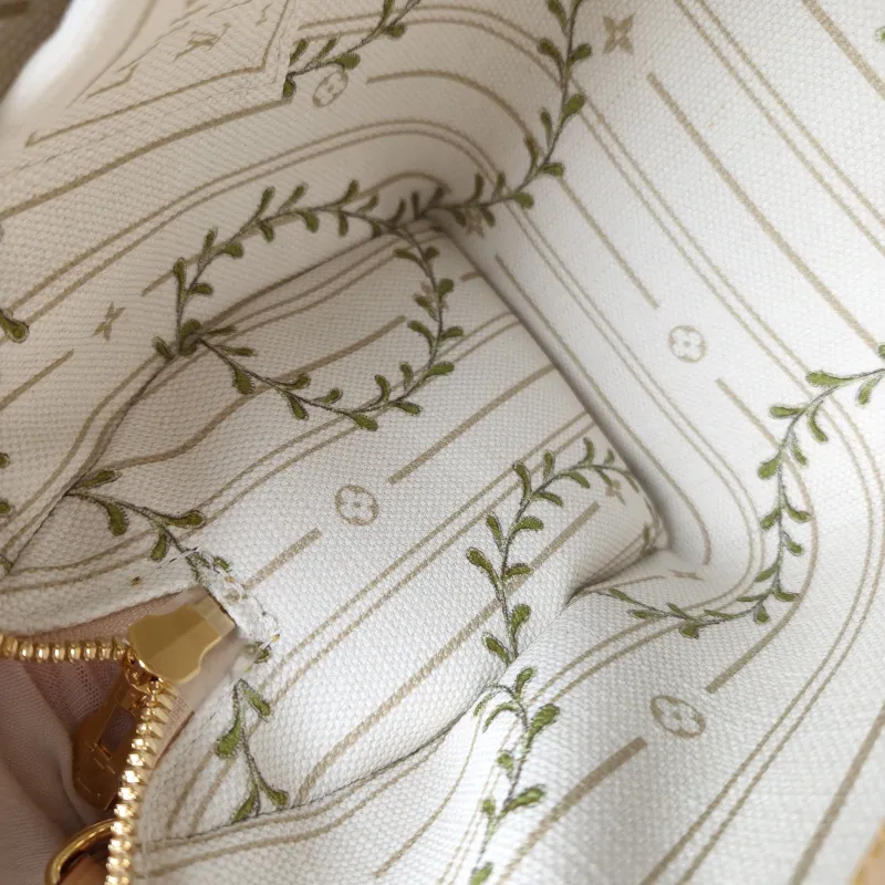 Louis Vuitton Crossbody Bag Speedy20 LV Circle Canvas One Size 20.5 × 12 × 13.5 cm — detail view 12 of 13