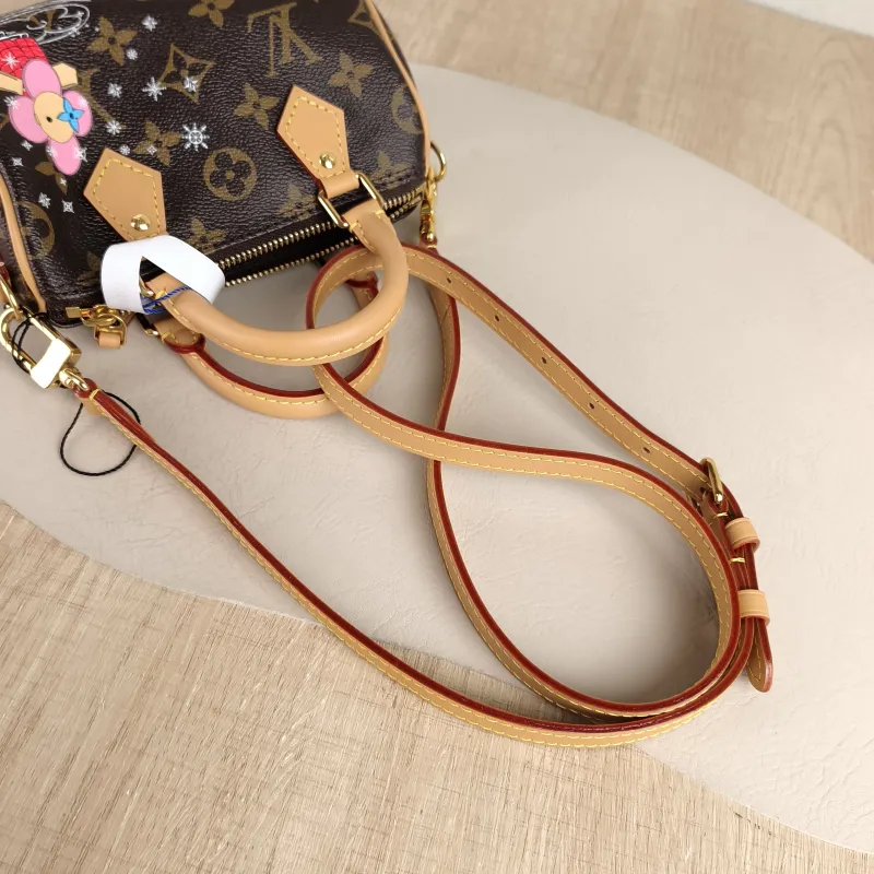 Louis Vuitton Crossbody Bag Speedy Nano Monogram · Vivienne PVC nano 16 × 7.5 × 10 cm — detail view 4 of 10