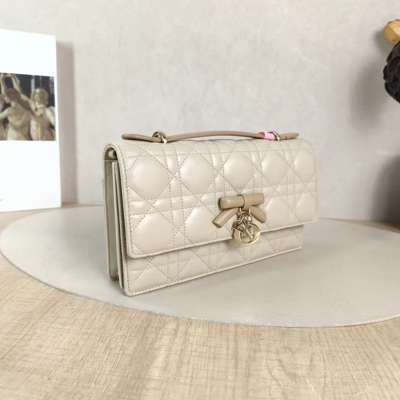 DIOR Shoulder Bag My Chain Bag Taupe Lambskin 21 × 3.5 × 11.5 cm — cover view 2 of 6