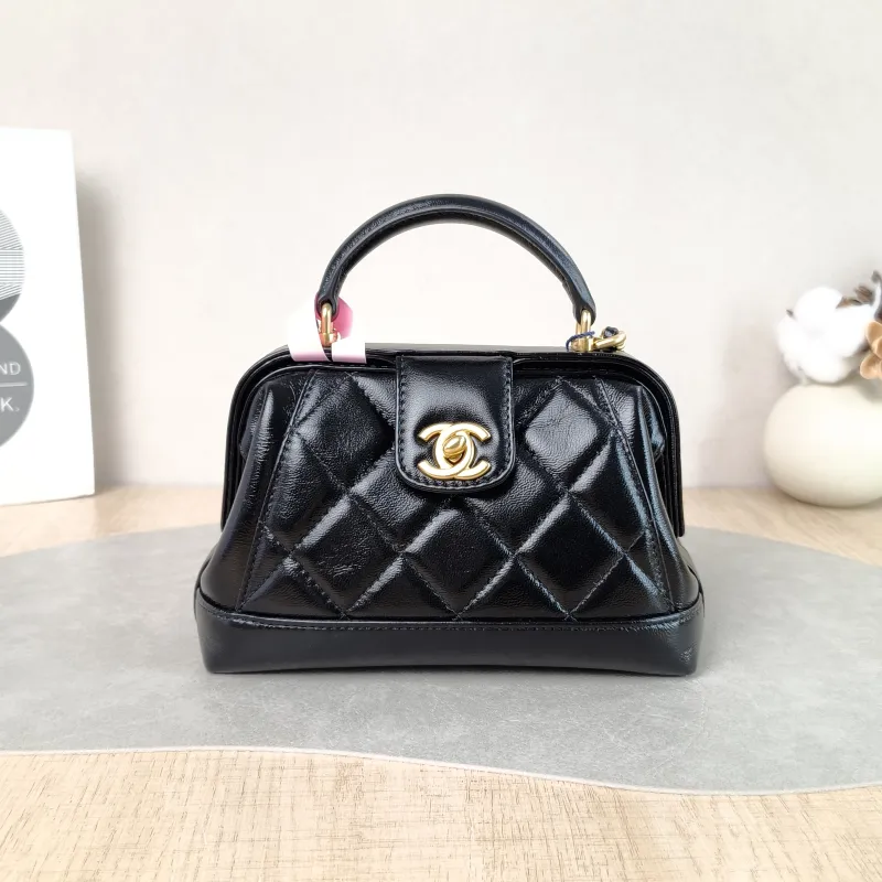 Chanel Crossbody Bag 24a Black Lambskin Mini 18 × 7 × 12 cm