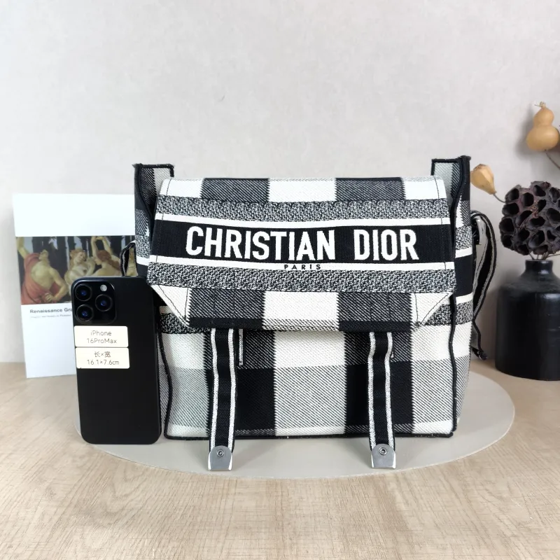 DIOR Crossbody Bag camp Messenger Bag Colorblock Canvas Medium29 × 12 × 22 cm — cover view 4 of 5