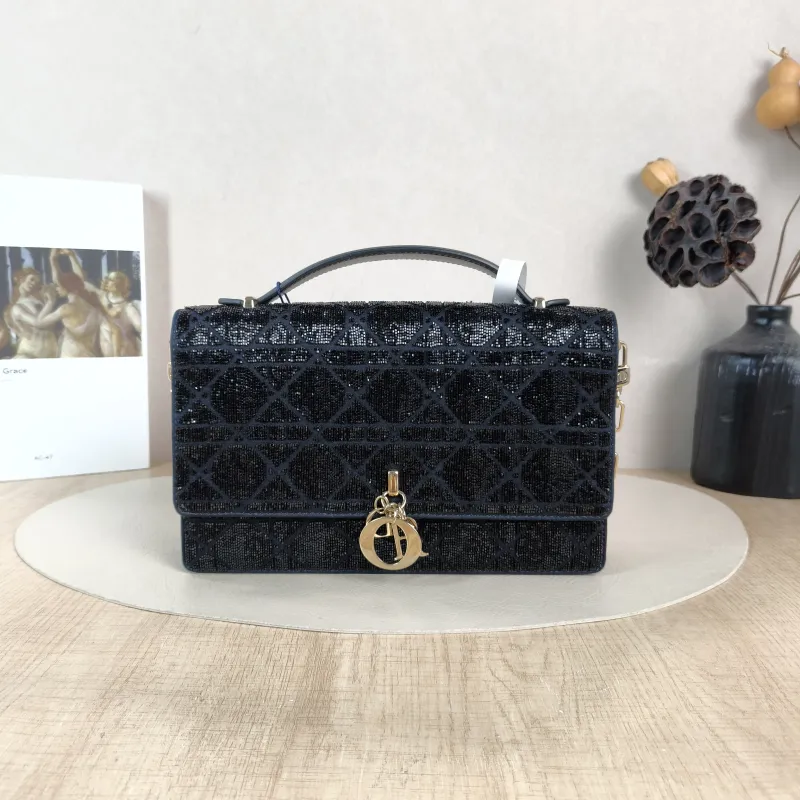 DIOR Shoulder Bag My Chain Bag Black 24 × 6.5 × 15 cm