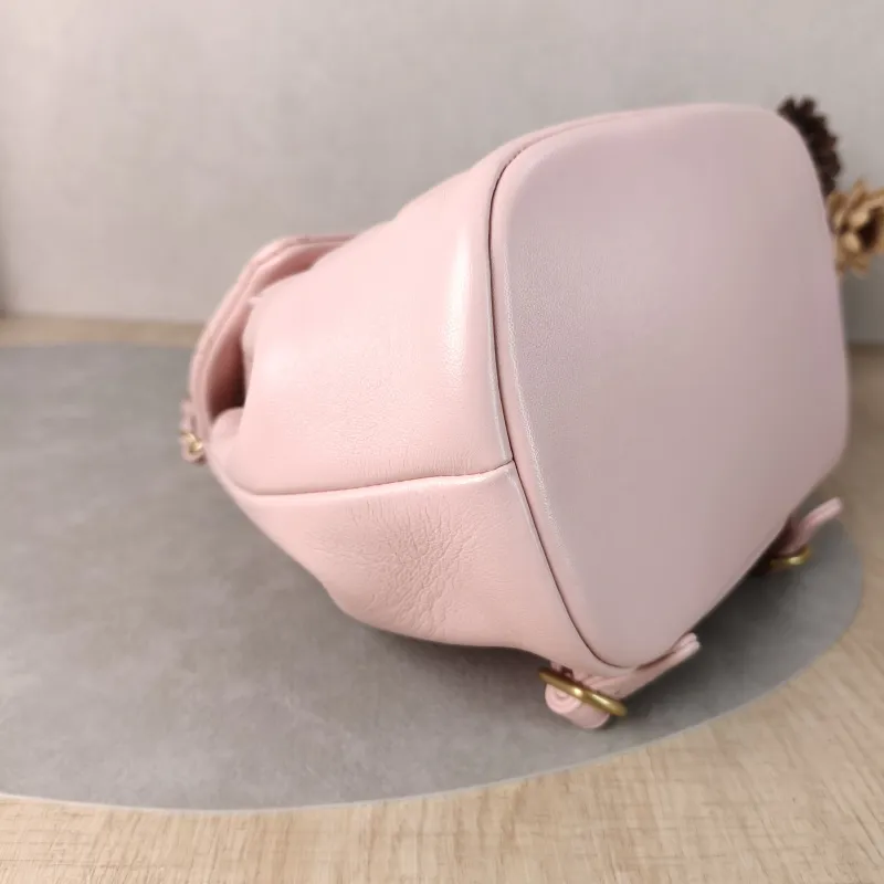 Chanel Crossbody Bag23k Backpack Pink Lambskin One Size20 × 12 × 23 cm — detail view 14 of 14