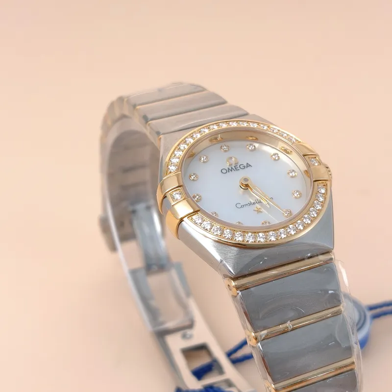 OMEGA Watch Watch White One Size25mm — cover view 9 of 10