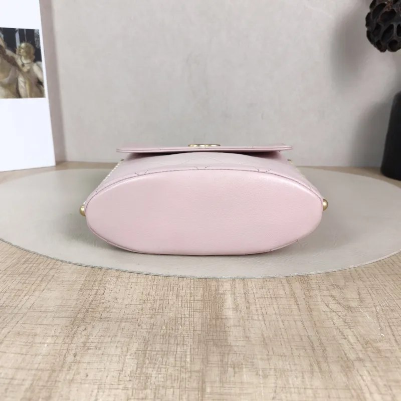 Chanel Crossbody Bag Pearl Crossbody Bag Pink Calfskin One Size 19 × 8 × 19 cm 31 — cover view 4 of 6