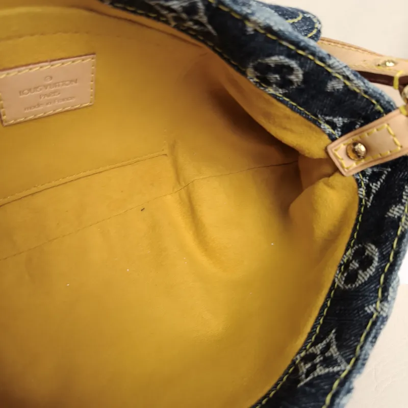 Louis Vuitton Shoulder Bag Vintage Shoulder Bag Blue One Size26 × 5 × 14 cm — detail view 10 of 12