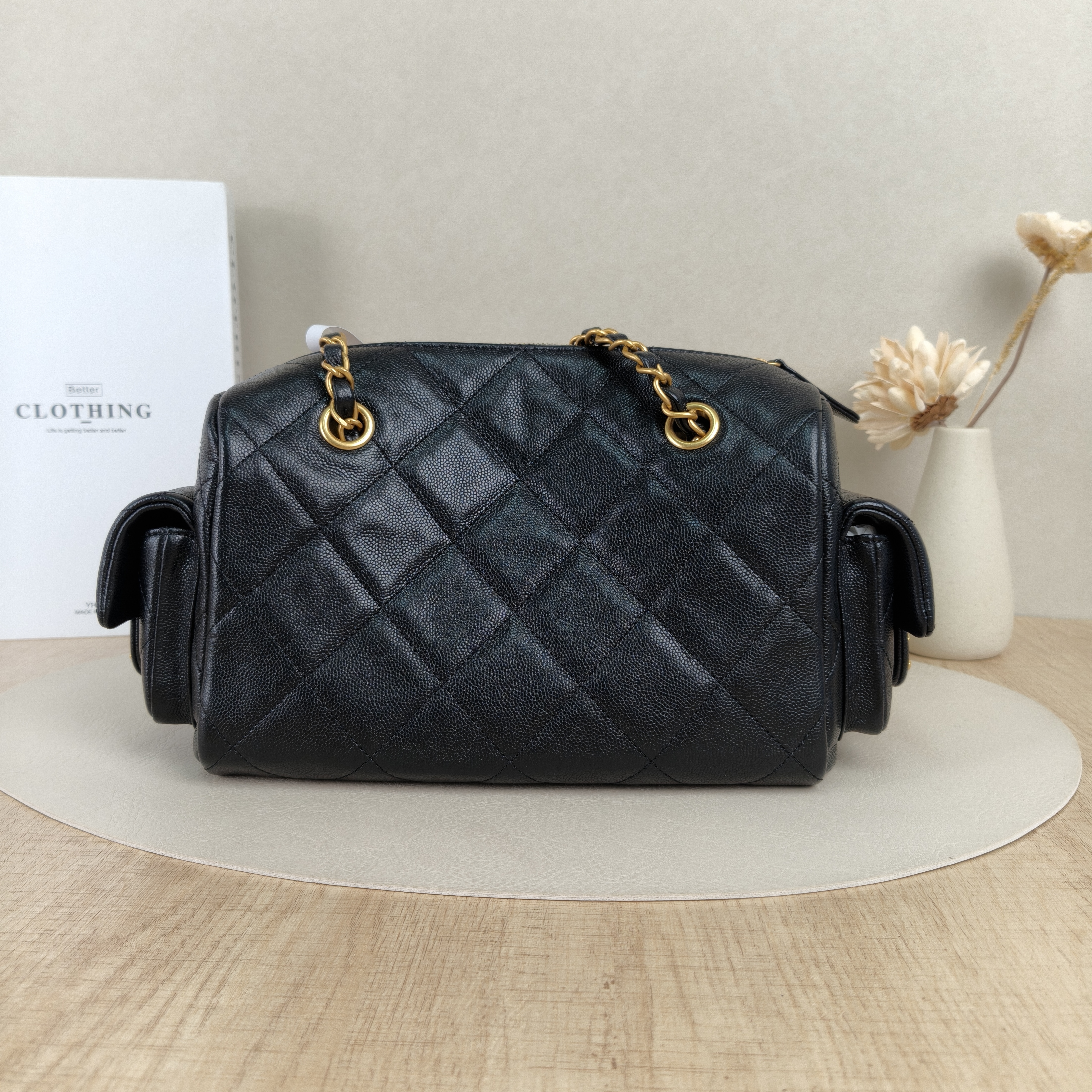Chanel Shoulder Bag tote Black Calfskin One Size25 × 11.5 × 18 cm — cover view 8 of 8