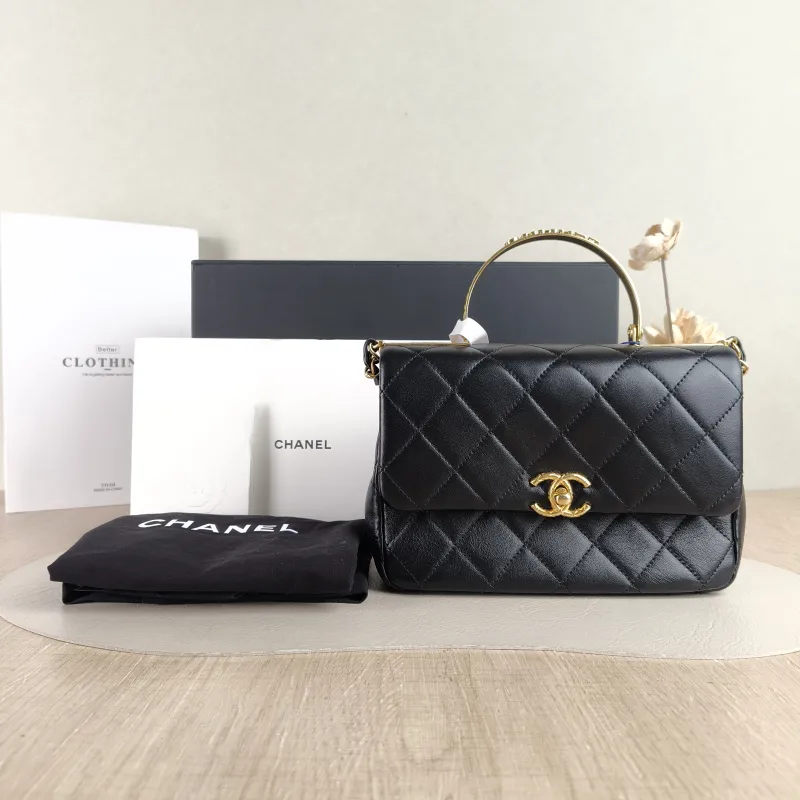 Chanel Crossbody Bag 24c mini Black Lambskin One Size 20.5 × 6 × 14 cm — cover view 3 of 6