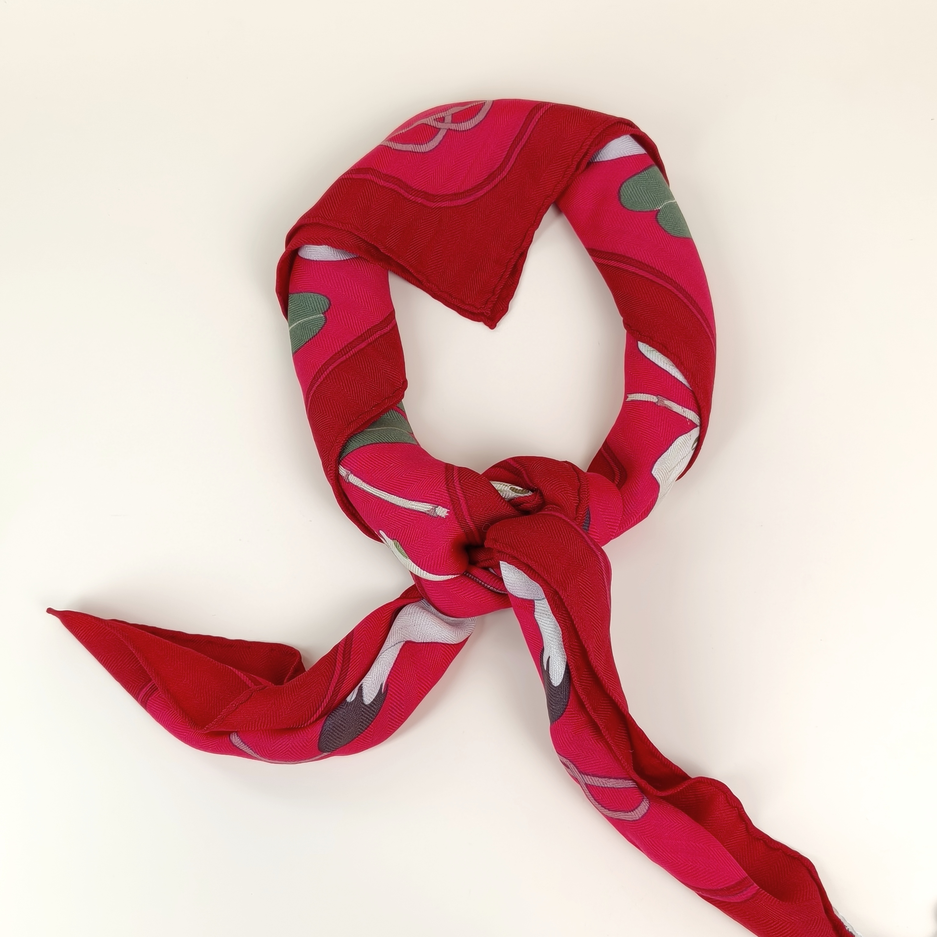 Hermès Red Silk Cashmere One Size90*90