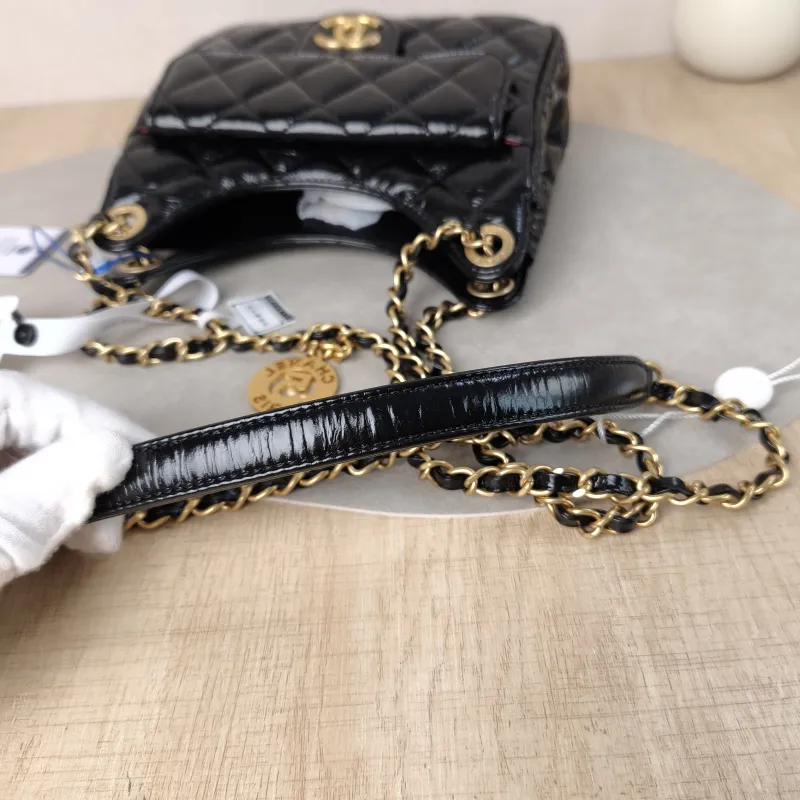 Chanel Crossbody Bag HOBO Black Waxed Leather Calfskin Small 19 × 6 × 17 cm — detail view 12 of 12