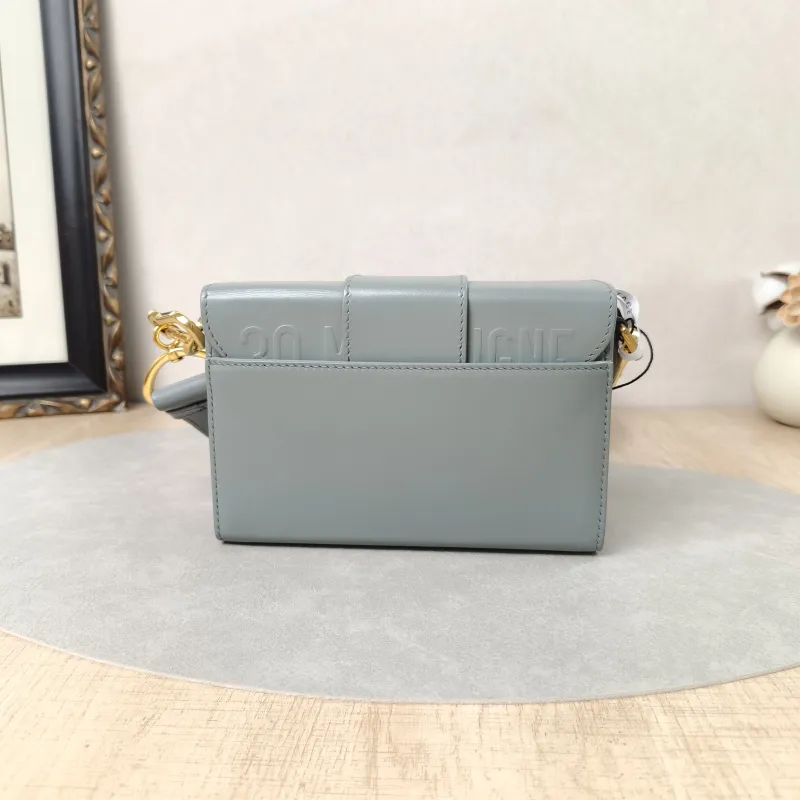 DIOR Crossbody Bag30Montaigne 30 Box Box Grey Calfskinmini17.5 × 5 × 11.5 cm — cover view 5 of 5